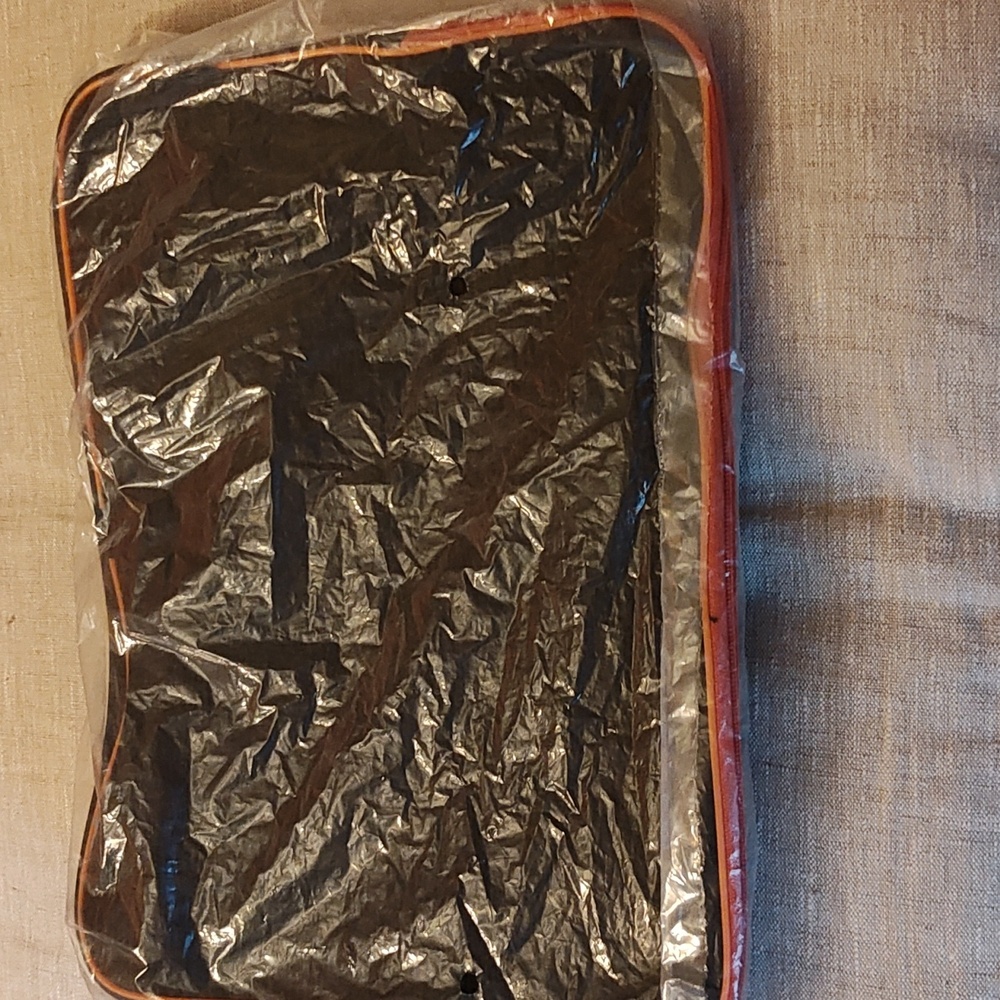 COMPUTER PROTECTOR SLEEVE FOLD - Picture 12 of 12